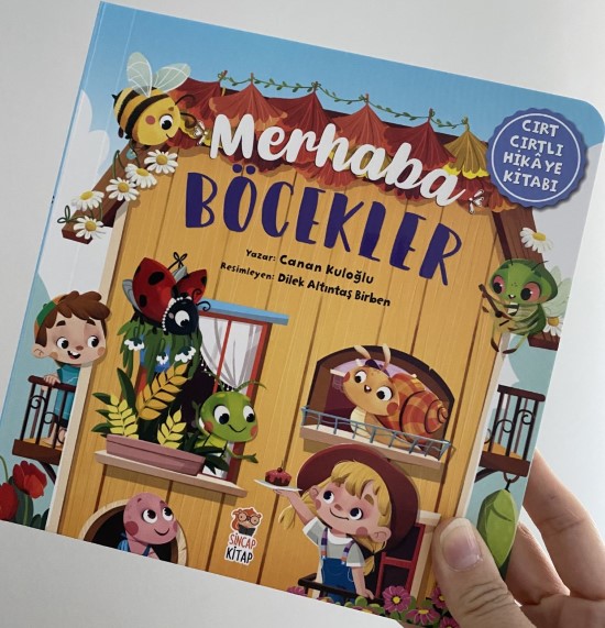 Merhaba - Böcekler Kitabı